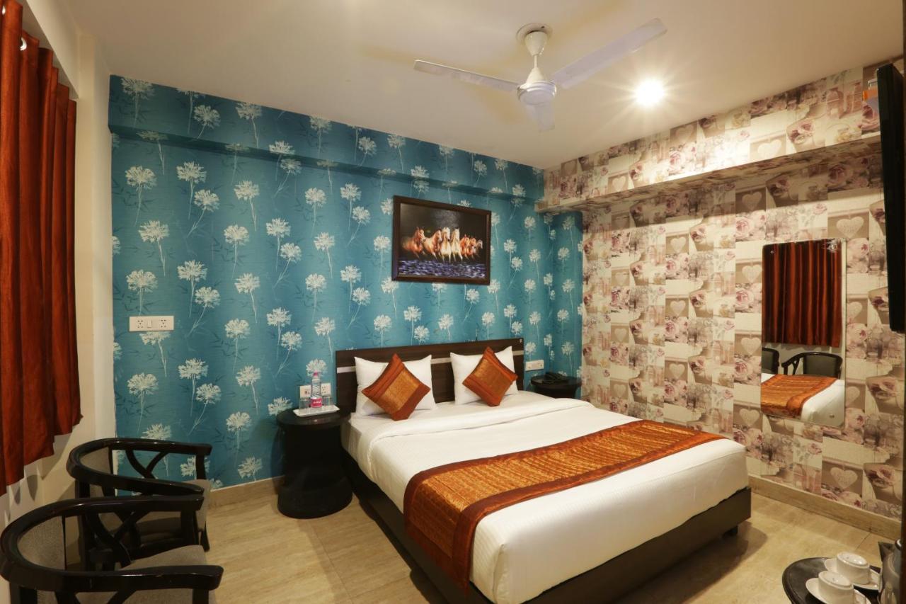 Hotel Green Plaza At Airport Neu-Delhi Exterior foto